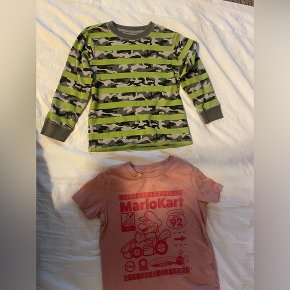 Mario Kart and Camo - Two boys shirts 👕 for the price of one… - Picture 5 of 7
